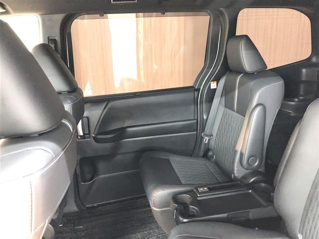 ノア S-Z バックモニター LED ワンオーナー TSS キーレス デュアルエアコン 寒冷地仕様 オートクルーズコントロール 4WD パワーウィンドウ パワーステアリング ETC ミュージックプレイヤー接続可(11枚目)