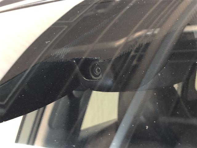 ＲＡＶ４ ハイブリッドアドベンチャー　オフロードパッケージＩＩ　インテリジェントクリアランスソナー　地デジフルセグ　横滑り防止機能　クルコン　ＬＥＤライト　ＡＷＤ　電動シート　バックモニター　寒冷地　アイドリングストップ　ナビ＆ＴＶ　キーレス　エアコン　ＥＴＣ（6枚目）