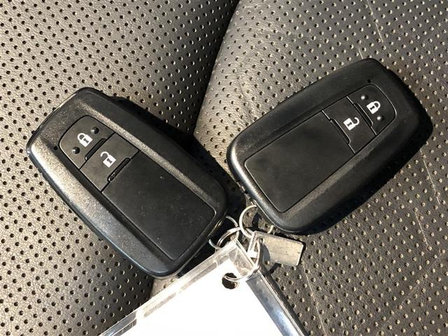 ＲＡＶ４ ハイブリッドアドベンチャー　オフロードパッケージＩＩ　インテリジェントクリアランスソナー　地デジフルセグ　横滑り防止機能　クルコン　ＬＥＤライト　ＡＷＤ　電動シート　バックモニター　寒冷地　アイドリングストップ　ナビ＆ＴＶ　キーレス　エアコン　ＥＴＣ（23枚目）