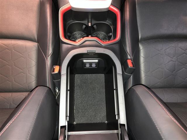 ＲＡＶ４ ハイブリッドアドベンチャー　オフロードパッケージＩＩ　インテリジェントクリアランスソナー　地デジフルセグ　横滑り防止機能　クルコン　ＬＥＤライト　ＡＷＤ　電動シート　バックモニター　寒冷地　アイドリングストップ　ナビ＆ＴＶ　キーレス　エアコン　ＥＴＣ（32枚目）
