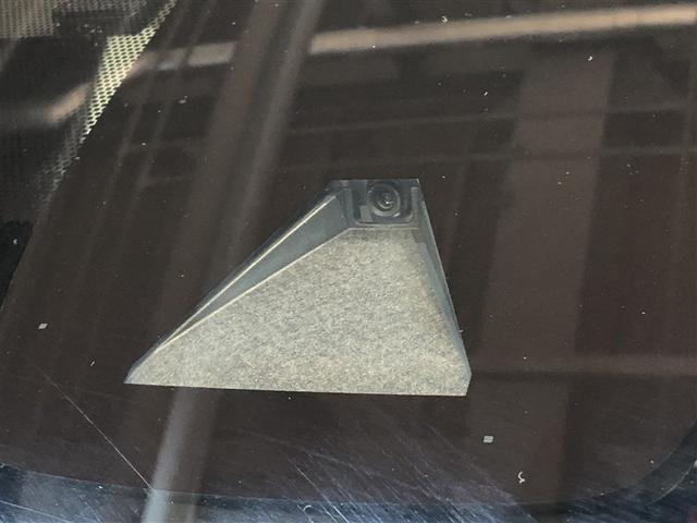 カローラ ハイブリッド　Ｇ－Ｘ　エアコン　ＬＥＤライト　フルセグＴＶ　ＥＳＣ　クルーズコントロール　ＡＢＳ　盗難防止システム　メモリーナビ　アイドリングストップ　４ＷＤ　寒冷地仕様　スマートキー　衝突被害軽減システム　ＥＴＣ（5枚目）