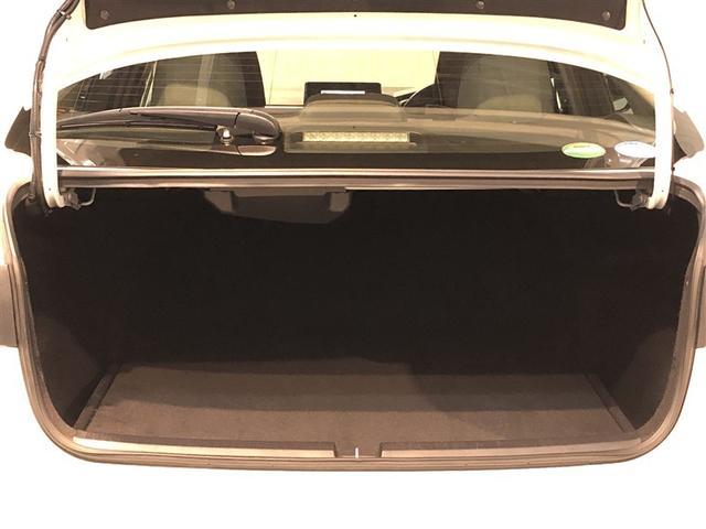 カローラ ハイブリッド　Ｇ－Ｘ　エアコン　ＬＥＤライト　フルセグＴＶ　ＥＳＣ　クルーズコントロール　ＡＢＳ　盗難防止システム　メモリーナビ　アイドリングストップ　４ＷＤ　寒冷地仕様　スマートキー　衝突被害軽減システム　ＥＴＣ（35枚目）