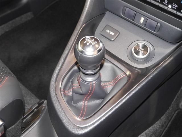 ＧＲヤリス ＲＺ　ファースト　エディション　メモリーナビ　ＬＥＤヘッドライト　寒冷地仕様　横滑り防止装置　バックカメラ　４ＷＤ　ＥＴＣ　アイドリングストップ　ミュージックプレイヤー接続可　衝突被害軽減システム　スマートキー　ドライブレコーダー（8枚目）