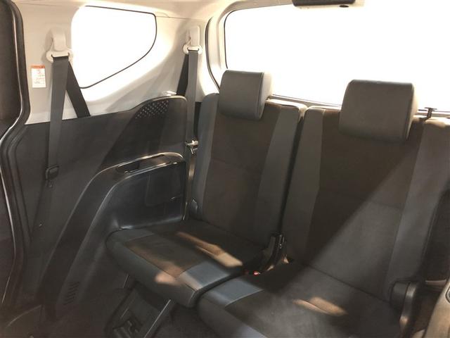 �R��ڃV�[�g���L�X�Ƃ����X�y�[�X���m�ۂ��Ă��܂��B