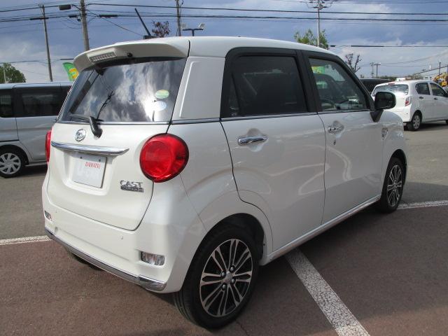 スタイルG VS SAIII 4WD スマートアシスト LEDヘッドライト LEDフォグランプ オートライト オートエアコン プッシュスタート オーディオレス 運転席・助手席シートヒーター VSC(横滑り抑制機能) アイドリングストップ(8枚目)