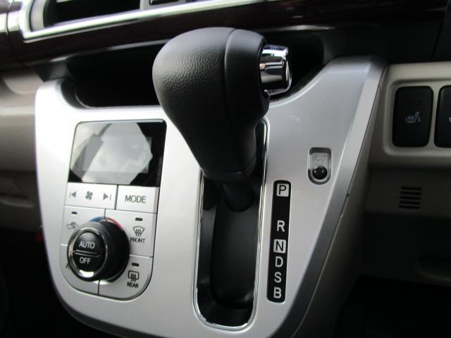 スタイルG VS SAIII 4WD スマートアシスト LEDヘッドライト LEDフォグランプ オートライト オートエアコン プッシュスタート オーディオレス 運転席・助手席シートヒーター VSC(横滑り抑制機能) アイドリングストップ(11枚目)