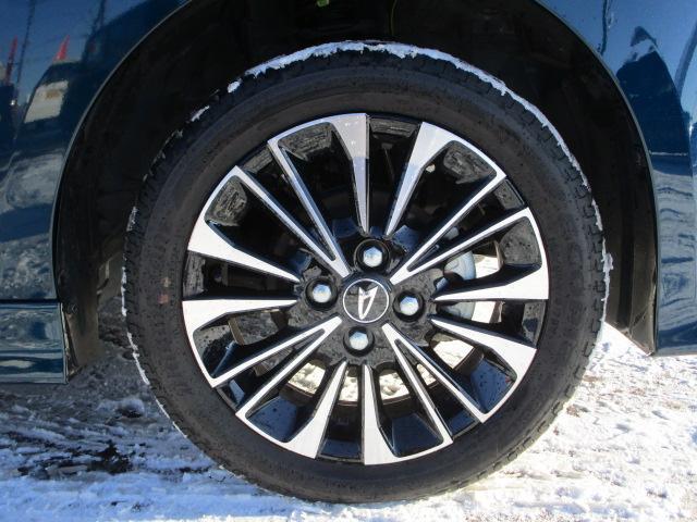 タント カスタムＲＳ　４ＷＤ　ターボ　両側パワースライドドア　ＬＥＤヘッドライト　オートライト　オートエアコン　オーディオレス　シートヒーター　前後コーナーセンサー　後席テーブル　アイドリングストップ（18枚目）