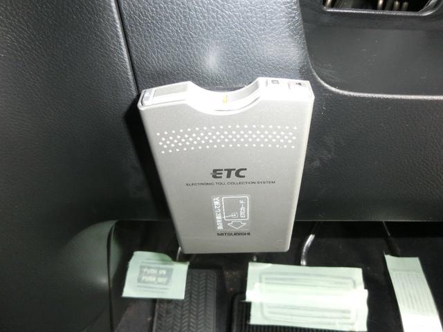 18X 4WD ナビ バックカメラ HID(15枚目)