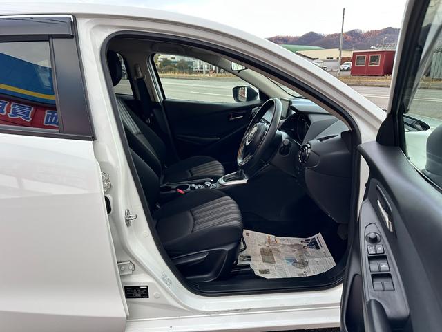 MAZDA2 15C 4WD バックカメラ ナビ クリアランスソナー レーンアシスト 衝突被害軽減システム オートライト LEDヘッドランプ スマートキー アイドリングストップ 電動格納ミラー AT 盗難防止システム(27枚目)