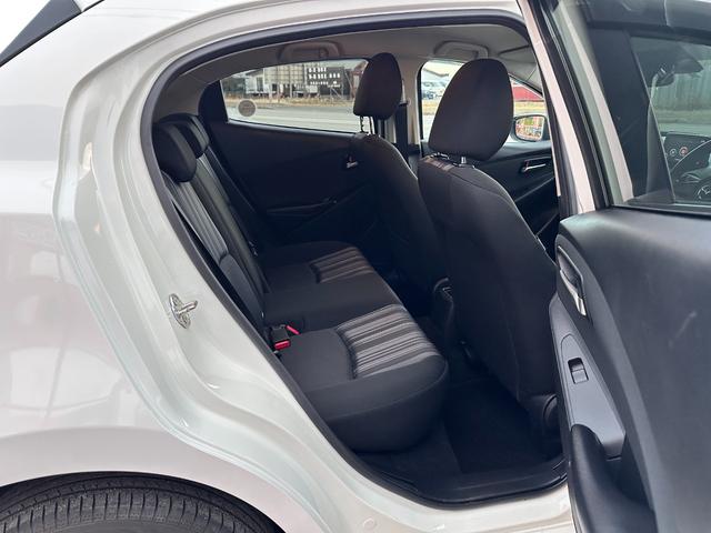 MAZDA2 15C 4WD バックカメラ ナビ クリアランスソナー レーンアシスト 衝突被害軽減システム オートライト LEDヘッドランプ スマートキー アイドリングストップ 電動格納ミラー AT 盗難防止システム(32枚目)