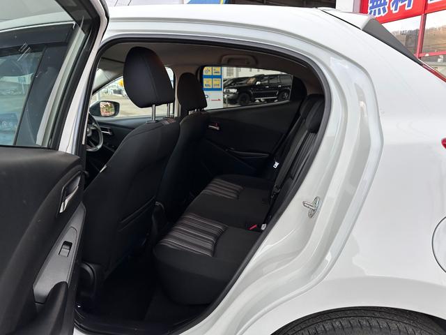 MAZDA2 15C 4WD バックカメラ ナビ クリアランスソナー レーンアシスト 衝突被害軽減システム オートライト LEDヘッドランプ スマートキー アイドリングストップ 電動格納ミラー AT 盗難防止システム(34枚目)