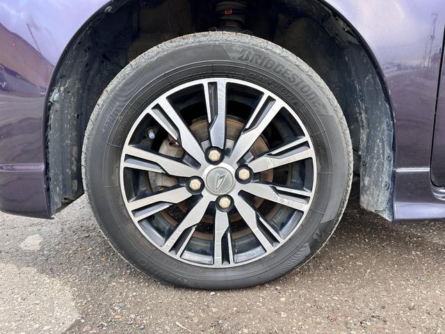 タント カスタムＸ　トップエディションＳＡＩＩ　４ＷＤ　バックカメラ　両側スライド・片側電動　ナビ　衝突被害軽減システム　オートライト　スマートキー　アイドリングストップ　電動格納ミラー　ベンチシート　ＣＶＴ　ＥＳＣ　アルミホイール　エアコン（20枚目）