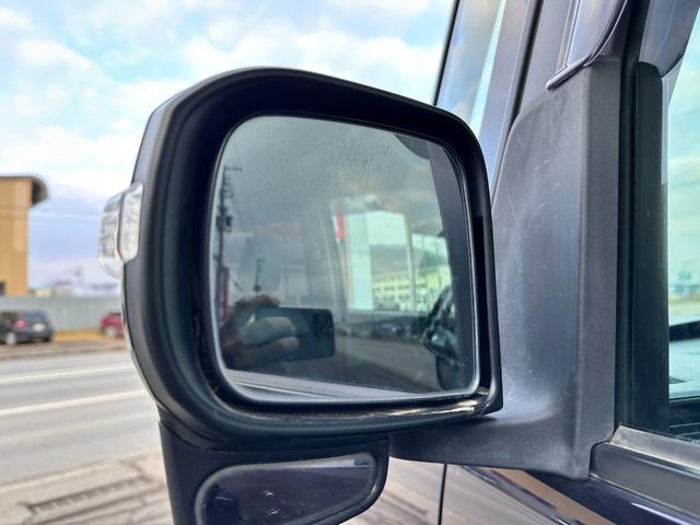 タント カスタムＸ　トップエディションＳＡＩＩ　４ＷＤ　バックカメラ　両側スライド・片側電動　ナビ　衝突被害軽減システム　オートライト　スマートキー　アイドリングストップ　電動格納ミラー　ベンチシート　ＣＶＴ　ＥＳＣ　アルミホイール　エアコン（23枚目）