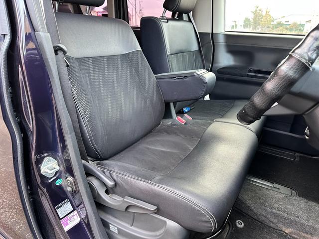 タント カスタムＸ　トップエディションＳＡＩＩ　４ＷＤ　バックカメラ　両側スライド・片側電動　ナビ　衝突被害軽減システム　オートライト　スマートキー　アイドリングストップ　電動格納ミラー　ベンチシート　ＣＶＴ　ＥＳＣ　アルミホイール　エアコン（35枚目）