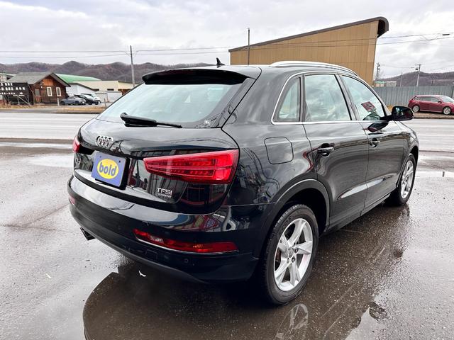 Ｑ３ ２．０ＴＦＳＩクワトロ１８０ＰＳ　４ＷＤ　バックカメラ　クリアランスソナー　ナビ　オートライト　ＨＩＤ　アルミホイール　スマートキー　アイドリングストップ　電動格納ミラー　ＡＴ　盗難防止システム　ＣＤ　ＡＢＳ　ＥＳＣ　エアコン（16枚目）