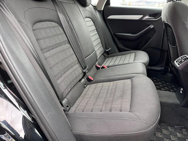 Ｑ３ ２．０ＴＦＳＩクワトロ１８０ＰＳ　４ＷＤ　バックカメラ　クリアランスソナー　ナビ　オートライト　ＨＩＤ　アルミホイール　スマートキー　アイドリングストップ　電動格納ミラー　ＡＴ　盗難防止システム　ＣＤ　ＡＢＳ　ＥＳＣ　エアコン（37枚目）