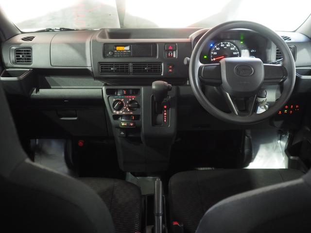 ハイゼットカーゴ ＤＸ　パートタイム４ＷＤ　ＣＶＴ　スマートアシスト　両側スライドドア　キーレスエントリー　ＡＭ／ＦＭラジオ　オートライト　エアコン　アイドリングストップ　ＶＳＣ（横滑り抑制機能）（15枚目）