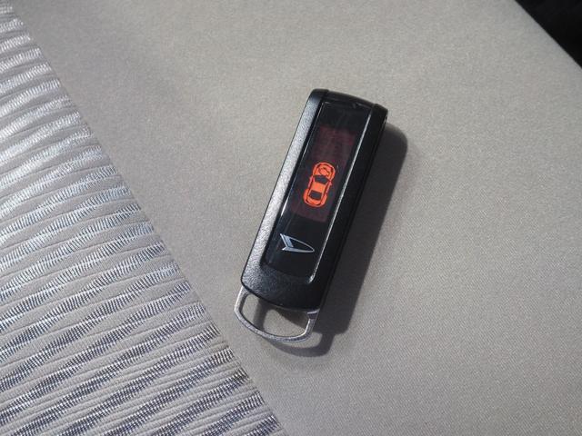 ムーヴ X SA 4WD 夏冬タイヤ スマートアシスト オートライト オートエアコン キーフリーシステム CD/USBチューナー ドライブレコーダー アルミホイール VSC(横滑り抑制機能) アイドリングストップ(18枚目)