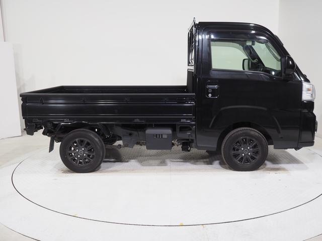 ハイゼットトラック エクストラ パートタイム4WD CVT オートライト キーフリーシステム USB/Bluetoothオーディオ ストロング防錆荷台 アルミホイール 前後コーナーセンサー アイドリングストップ スマートアシスト(4枚目)