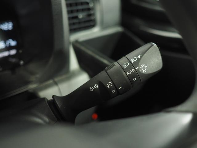 ハイゼットトラック エクストラ パートタイム4WD CVT オートライト キーフリーシステム USB/Bluetoothオーディオ ストロング防錆荷台 アルミホイール 前後コーナーセンサー アイドリングストップ スマートアシスト(24枚目)