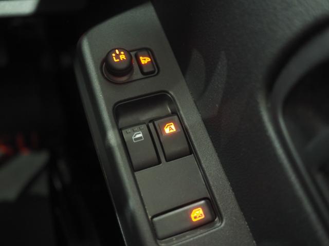 ハイゼットトラック エクストラ パートタイム4WD CVT オートライト キーフリーシステム USB/Bluetoothオーディオ ストロング防錆荷台 アルミホイール 前後コーナーセンサー アイドリングストップ スマートアシスト(35枚目)