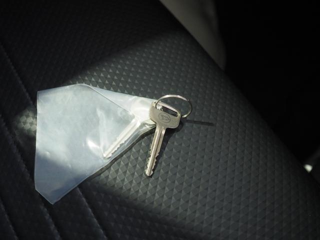 ハイゼットトラック スタンダード　パートタイム４ＷＤ　スマートアシスト　ＣＶＴ　ＡＭ／ＦＭラジオ　前後コーナーセンサー　アイドリングストップ（37枚目）