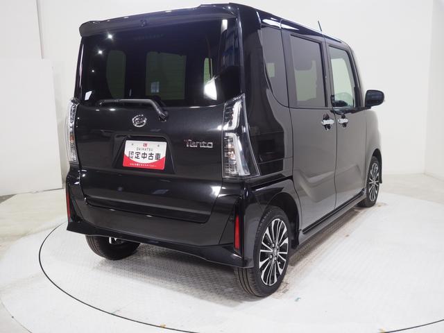 タント カスタムＲＳ　４ＷＤ　両側パワースライドドア　オーディオレス　ＬＥＤヘッドライト　オートライト　オートエアコン　運転席助手席シートヒーター　前後コーナーセンサー　後席テーブル　キーフリーシステム　アルミホイール（5枚目）