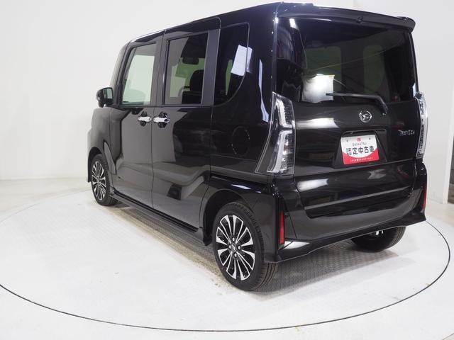 タント カスタムＲＳ　４ＷＤ　両側パワースライドドア　オーディオレス　ＬＥＤヘッドライト　オートライト　オートエアコン　運転席助手席シートヒーター　前後コーナーセンサー　後席テーブル　キーフリーシステム　アルミホイール（7枚目）