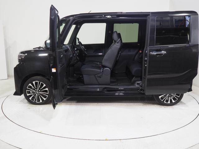 タント カスタムＲＳ　４ＷＤ　両側パワースライドドア　オーディオレス　ＬＥＤヘッドライト　オートライト　オートエアコン　運転席助手席シートヒーター　前後コーナーセンサー　後席テーブル　キーフリーシステム　アルミホイール（9枚目）