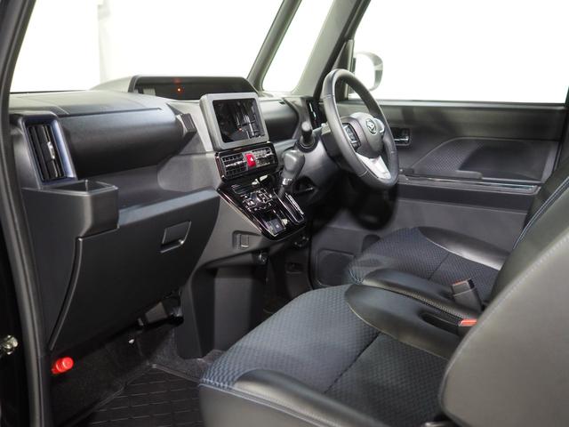 タント カスタムＲＳ　４ＷＤ　両側パワースライドドア　オーディオレス　ＬＥＤヘッドライト　オートライト　オートエアコン　運転席助手席シートヒーター　前後コーナーセンサー　後席テーブル　キーフリーシステム　アルミホイール（10枚目）