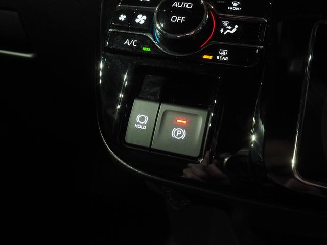 タント カスタムＲＳ　４ＷＤ　両側パワースライドドア　オーディオレス　ＬＥＤヘッドライト　オートライト　オートエアコン　運転席助手席シートヒーター　前後コーナーセンサー　後席テーブル　キーフリーシステム　アルミホイール（23枚目）