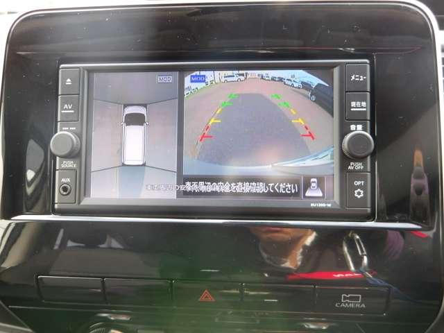 セレナ ２．０　ＸＶ　４ＷＤ　純正ナビ＆全周囲モニター（11枚目）