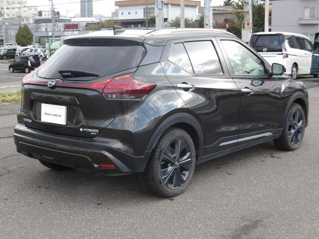 キックス １．２　Ｘ　ＦＯＵＲ　９０周年記念車　（ｅ－ＰＯＷＥＲ）　４ＷＤ　当社社用車アップ（2枚目）