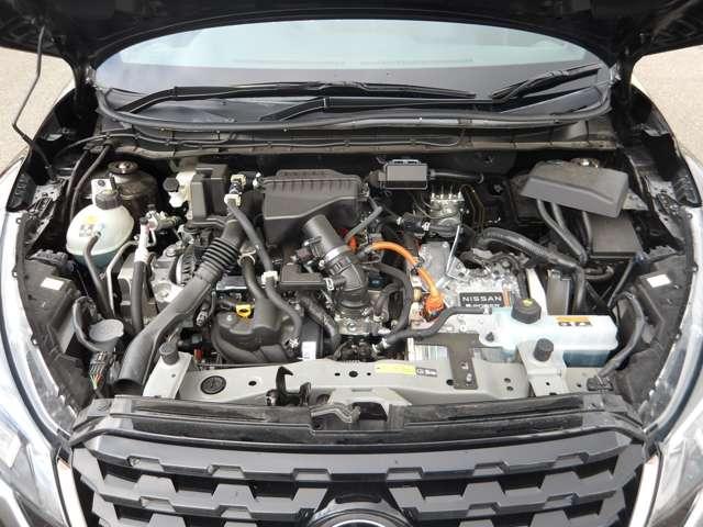 キックス １．２　Ｘ　ＦＯＵＲ　９０周年記念車　（ｅ－ＰＯＷＥＲ）　４ＷＤ　当社社用車アップ（8枚目）