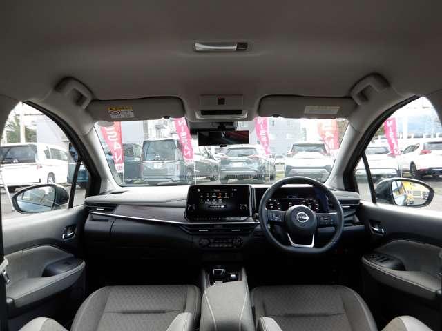 オーラ 1.2 G FOUR 4WD 大型ナビ付き社用車UP(5枚目)