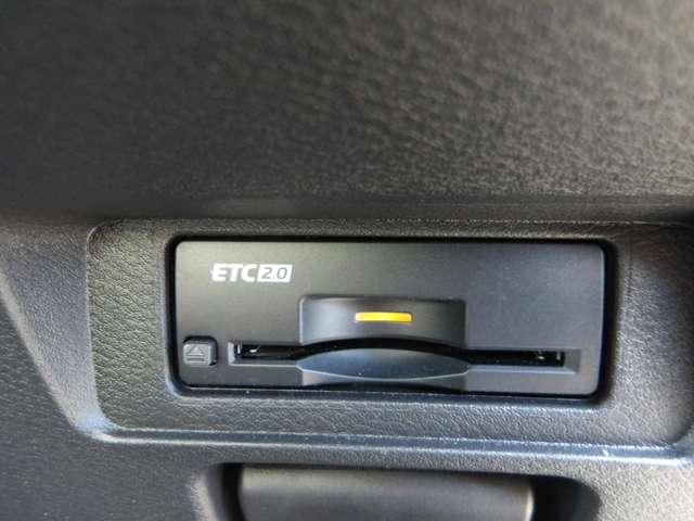 オーラ 1.2 G FOUR 4WD 大型ナビ付き社用車UP(16枚目)