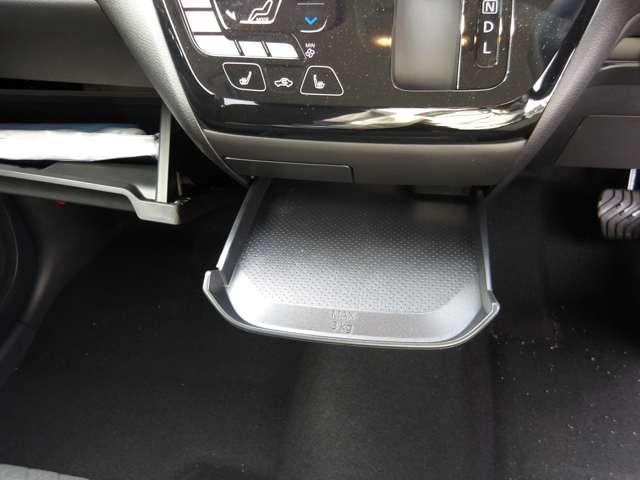 デイズ 660 ハイウェイスターX プロパイロット エディション 4WD 当社試乗車UP 4WD(13枚目)