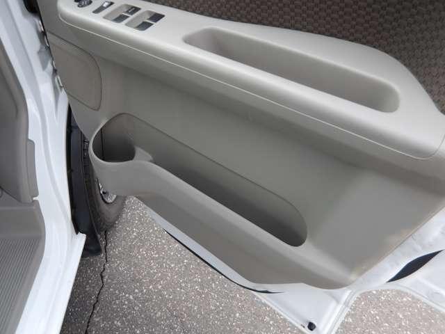 ＮＶ１００クリッパーバン ６６０　ＧＸターボ　ハイルーフ　４ＷＤ　バックソナー（17枚目）