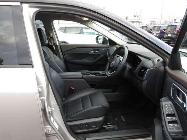 エクストレイル １．５　Ｇ　ｅ－４ＯＲＣＥ　４ＷＤ　当社社用車ＵＰ大型ナビ連動ＥＴＣ（6枚目）