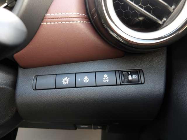 キックス １．２　Ｘ　ＦＯＵＲ　ツートーン　インテリアエディション（ｅ－ＰＯＷＥＲ）　４ＷＤ　当社試乗車アップ（17枚目）