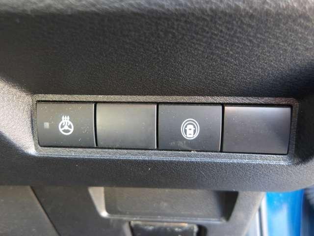 ノート １．２　ＡＵＴＥＣＨ　クロスオーバー　ＦＯＵＲ　４ＷＤ　純正９インチナビ＆全周囲モニター（19枚目）