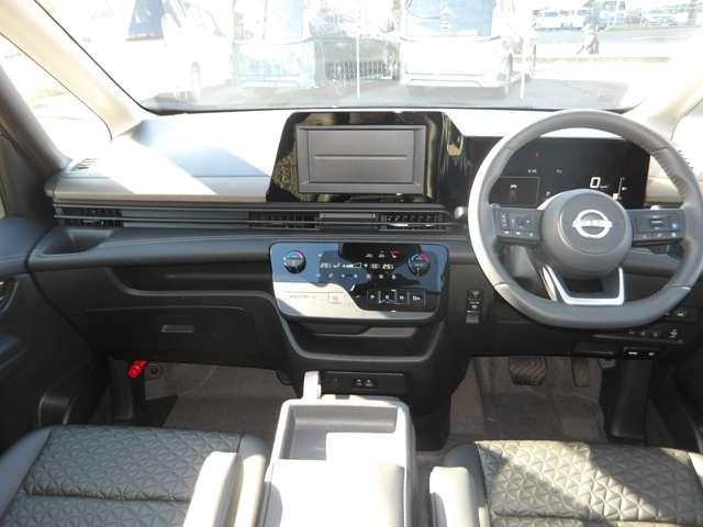 セレナ 2.0 ハイウェイスターV 4WD 法定12ヶ点検整備渡しです!(8枚目)