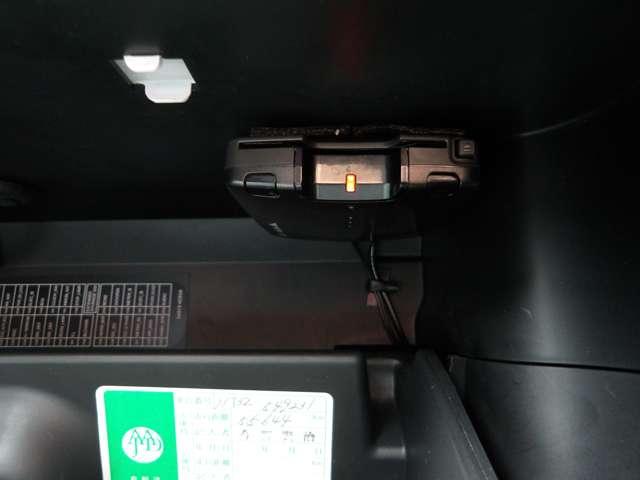 エクストレイル ２．０　２０Ｘ　エマージェンシーブレーキパッケージ　２列車　４ＷＤ　フルセグ純正ナビ・ＥＴＣ（13枚目）