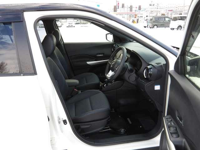 キックス 1.2 X (e-POWER) 純正大型ナビ(フルセグ)&全周囲モニター(6枚目)