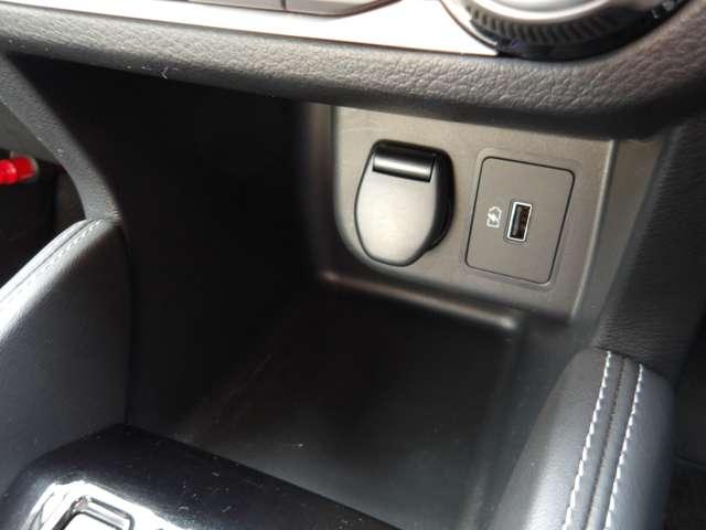 キックス 1.2 X (e-POWER) 純正大型ナビ(フルセグ)&全周囲モニター(17枚目)