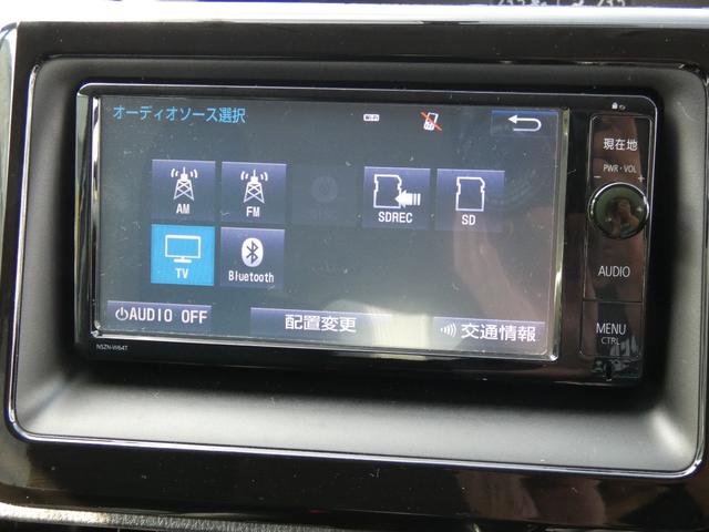 ヴォクシー ＺＳ　煌　４ＷＤ（18枚目）