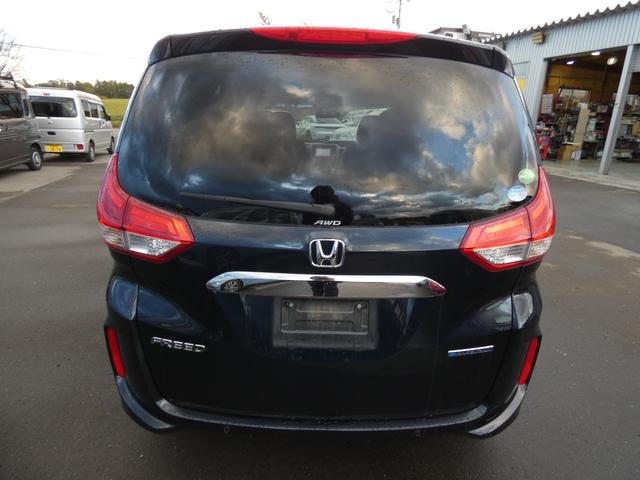 フリードハイブリッド ハイブリッド・Gホンダセンシング 4WD(3枚目)
