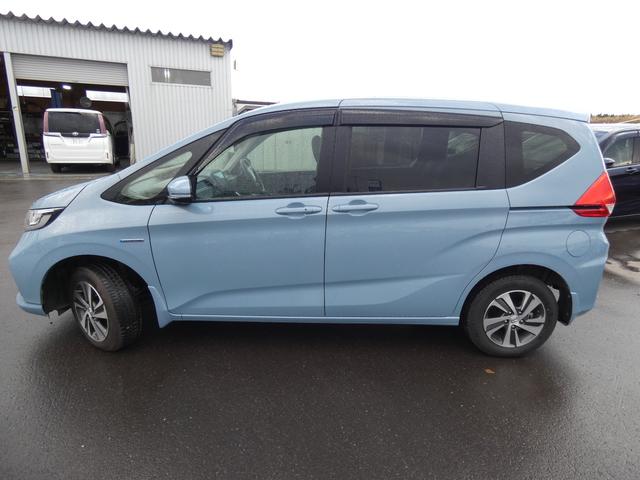 フリード+ハイブリッド ハイブリッドG・ホンダセンシング 4WD(5枚目)