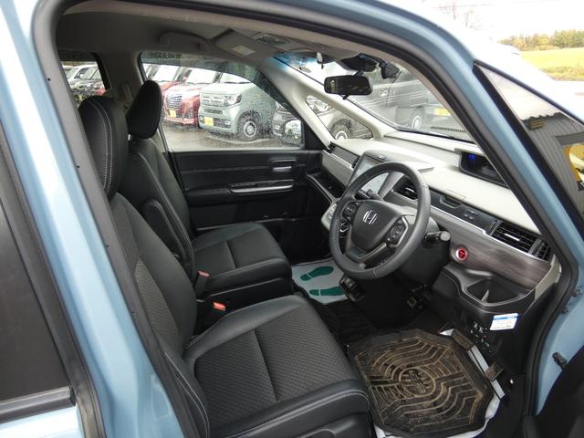 フリード+ハイブリッド ハイブリッドG・ホンダセンシング 4WD(9枚目)