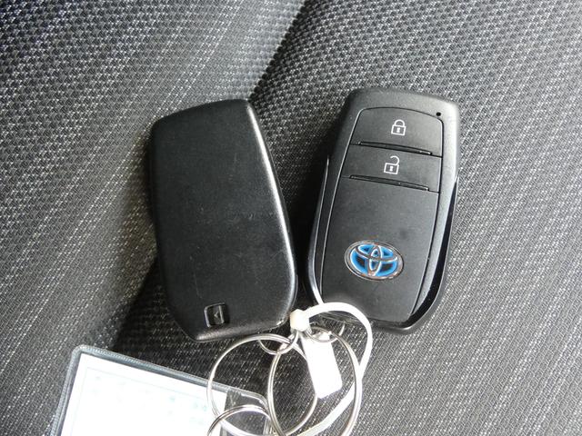 ヤリス ハイブリッドＺ　４ＷＤ（29枚目）